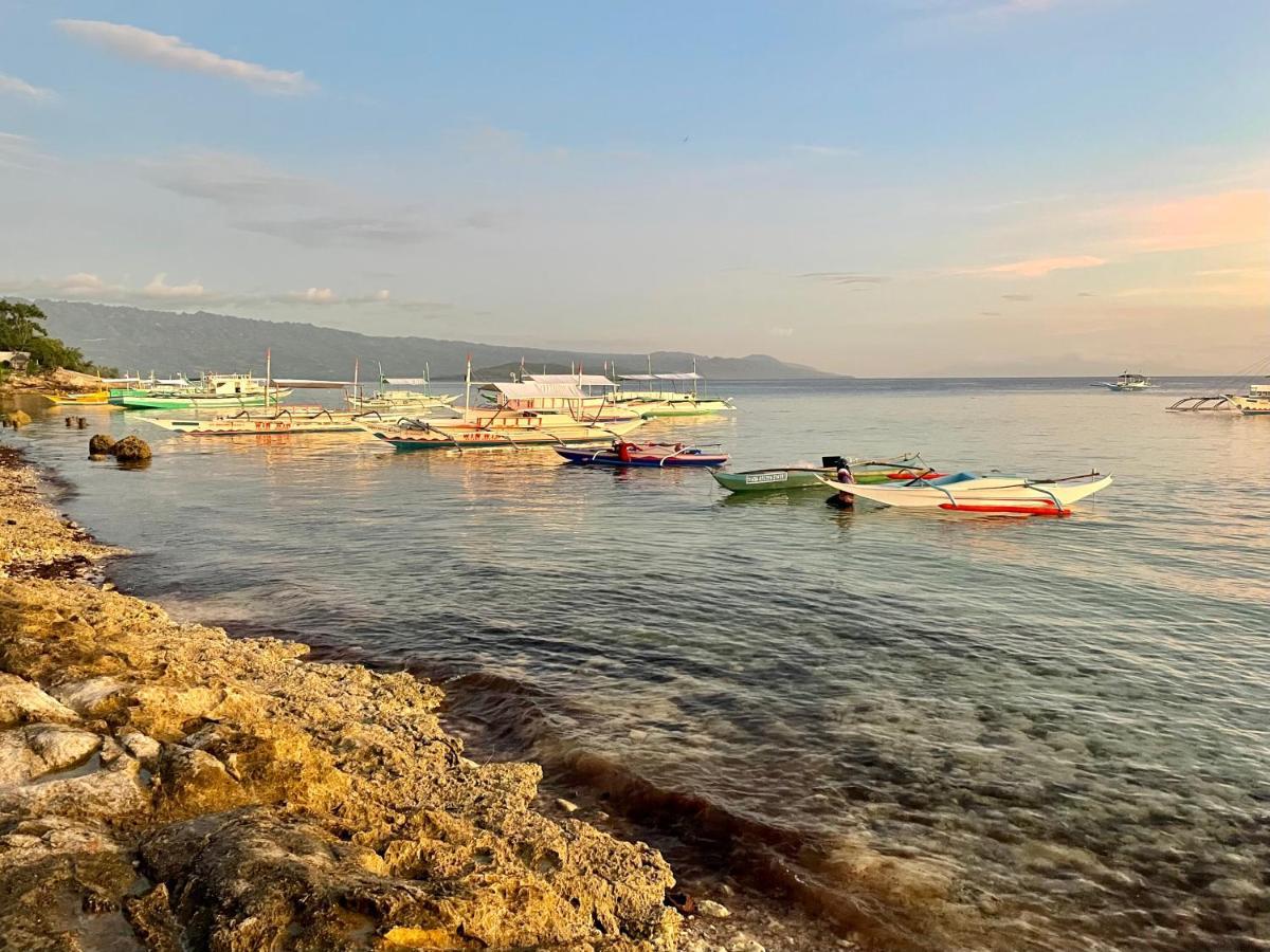 Momo Hostel โมอัลโบอัล ภายนอก รูปภาพ