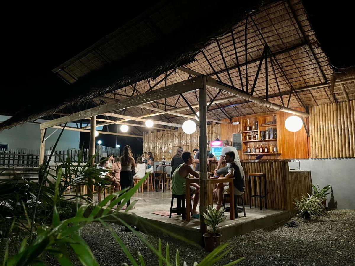 Momo Hostel โมอัลโบอัล ภายนอก รูปภาพ