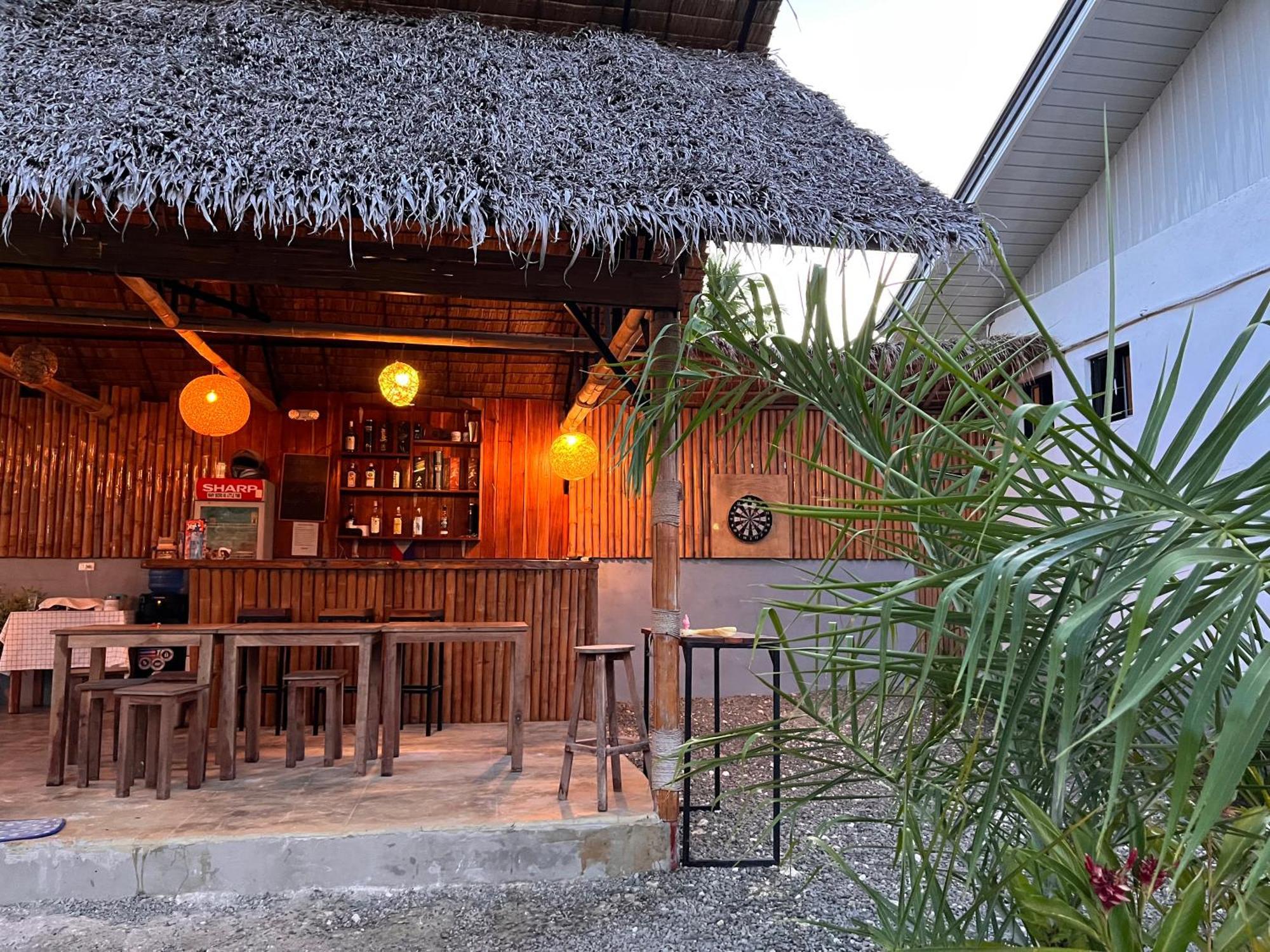 Momo Hostel โมอัลโบอัล ภายนอก รูปภาพ